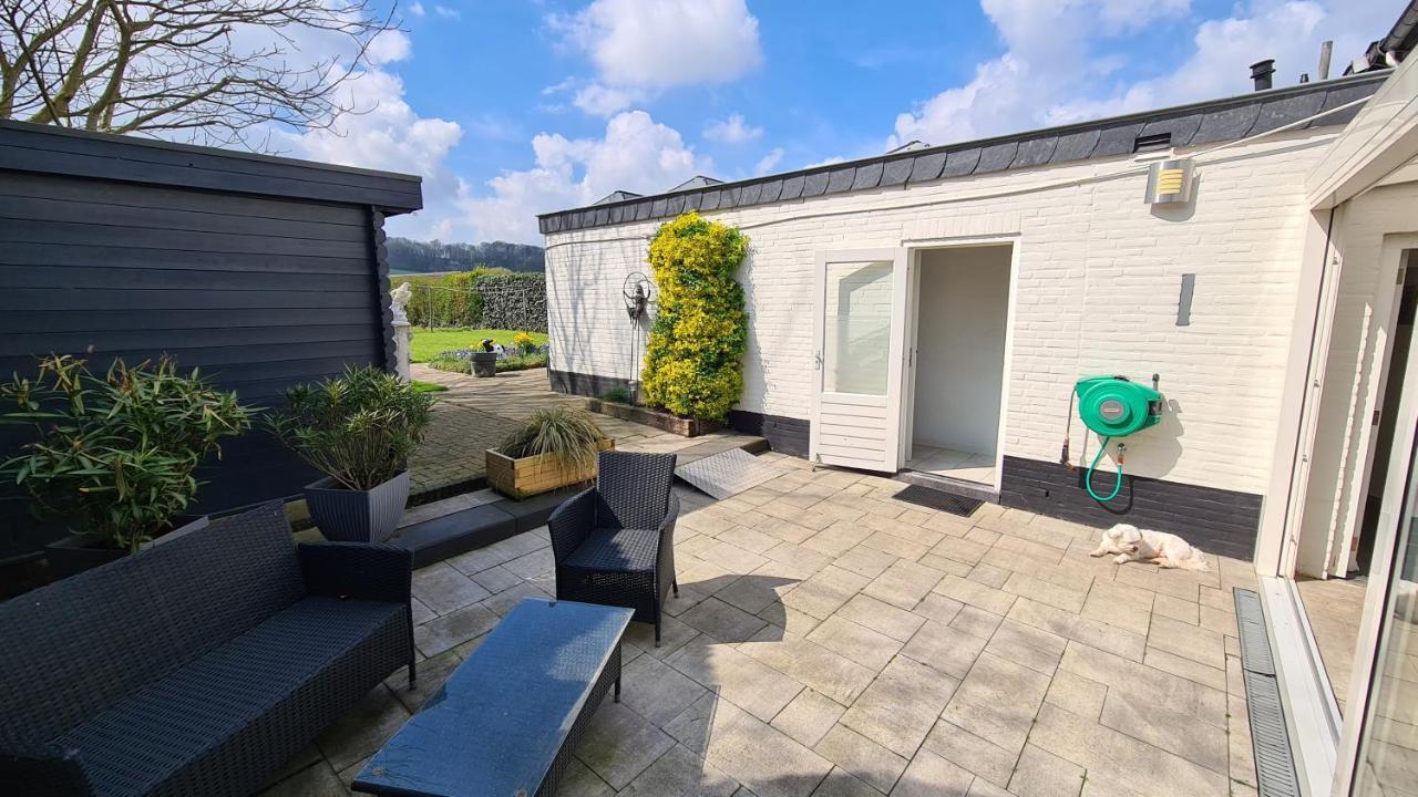 Roos Guesthouse Holiday Appartements 팔켄뷔르흐안더횔 외부 사진