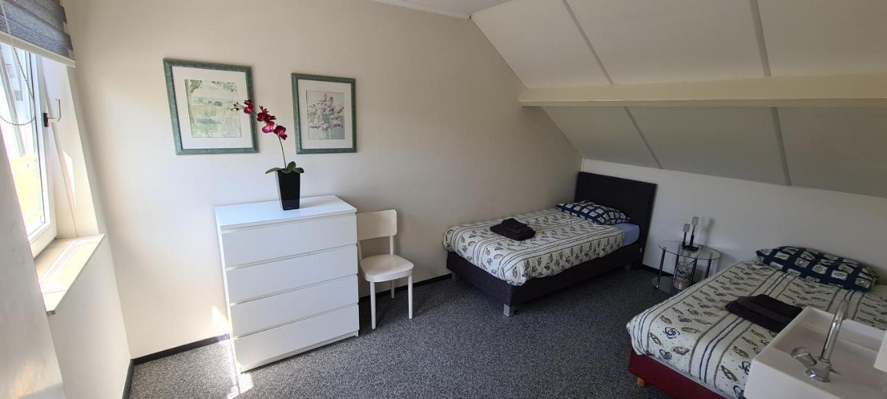 Roos Guesthouse Holiday Appartements 팔켄뷔르흐안더횔 외부 사진